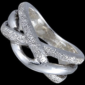 Silver ring, intertwined design 