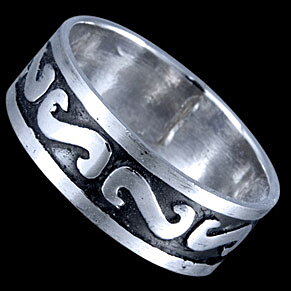 Silver ring, band 